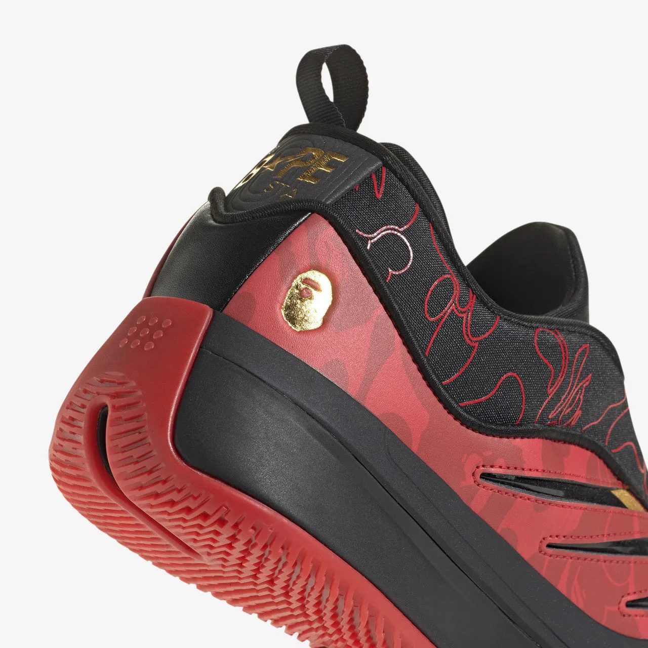 Dame 9 x Bape