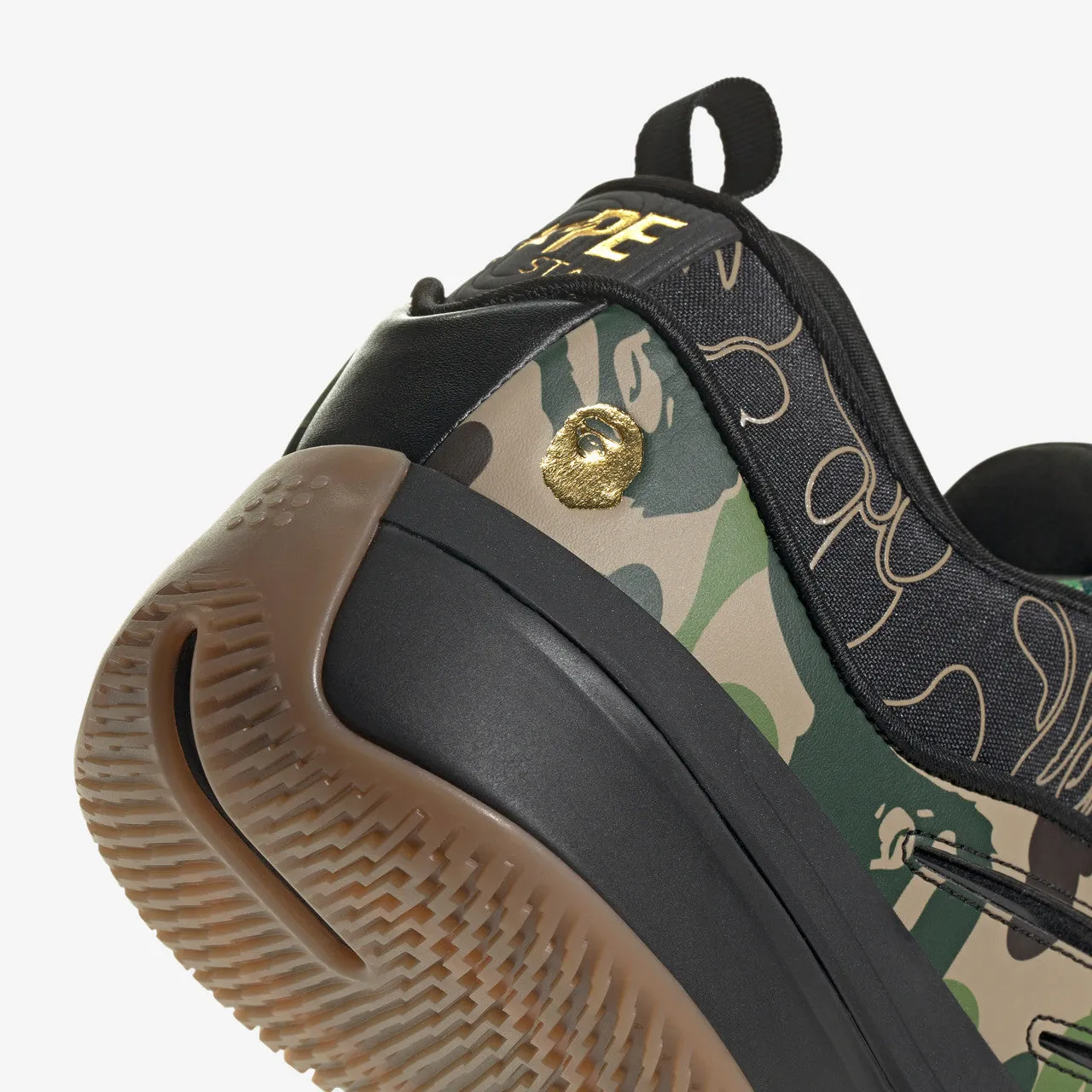 Dame 9 x BAPE