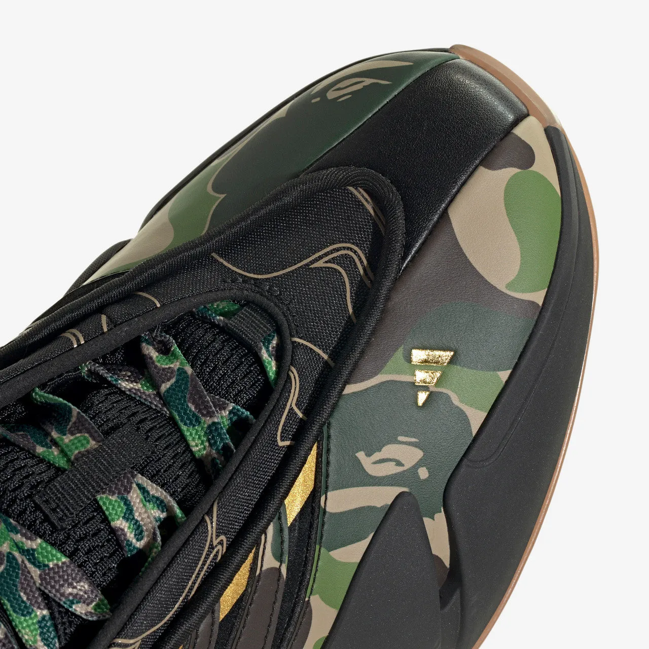Dame 9 x BAPE
