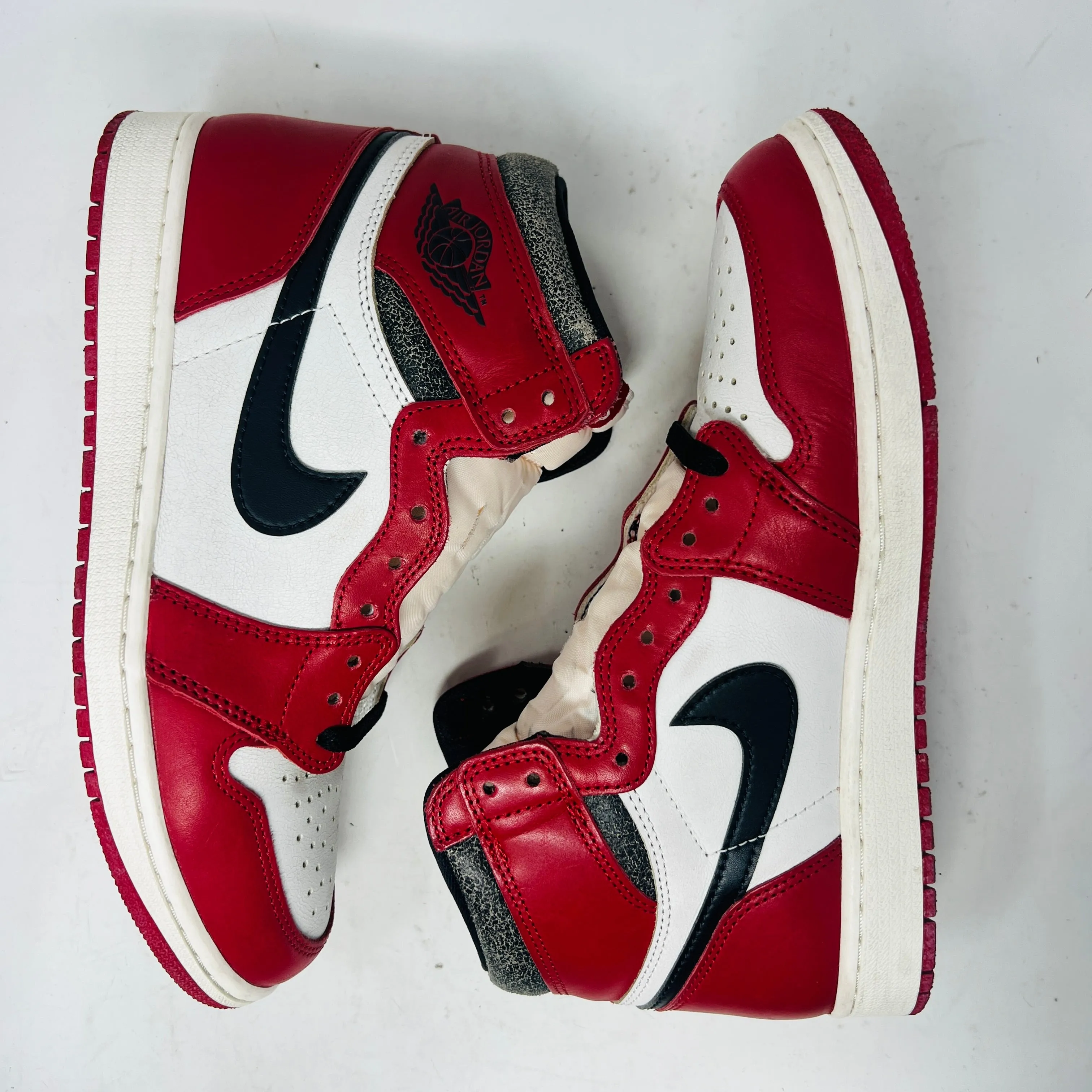 Jordan 1 Retro High OG Chicago Lost and Found