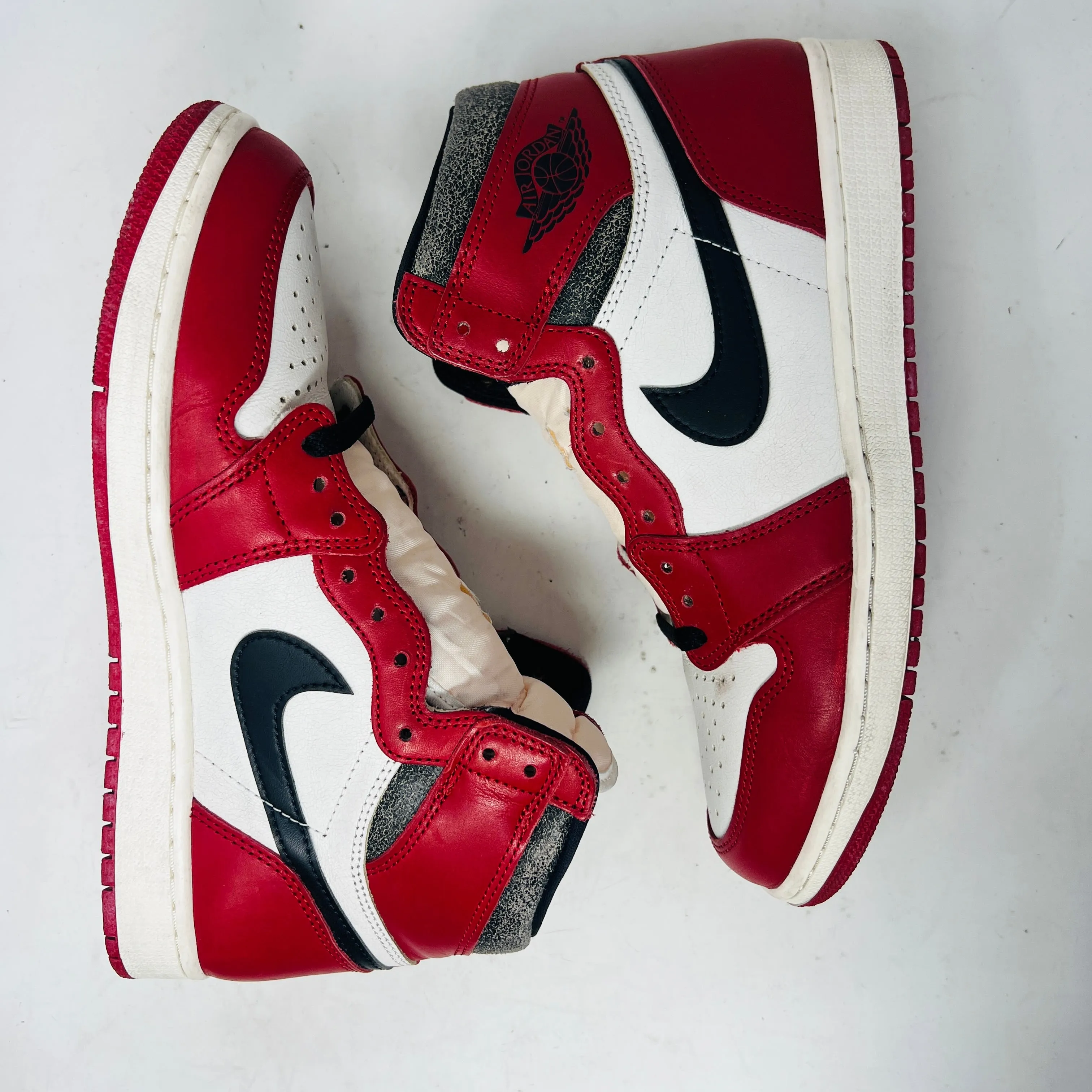 Jordan 1 Retro High OG Chicago Lost and Found