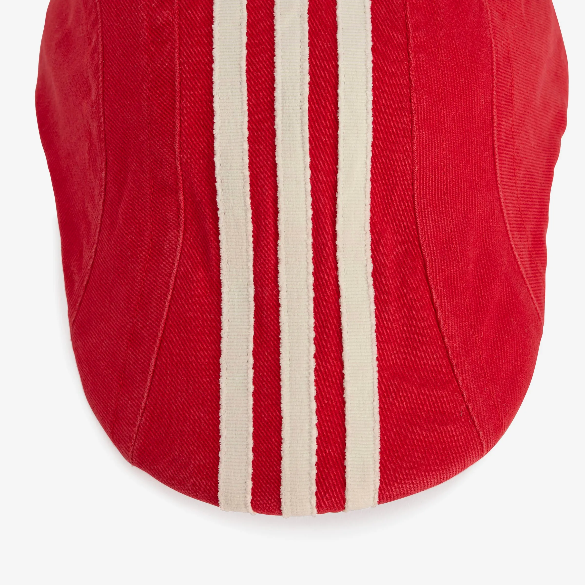 Sculpted Cap x Avavav