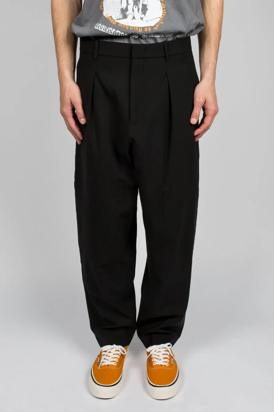SECOND LAYER PLEATED BILLOWED TROUSER BLACK