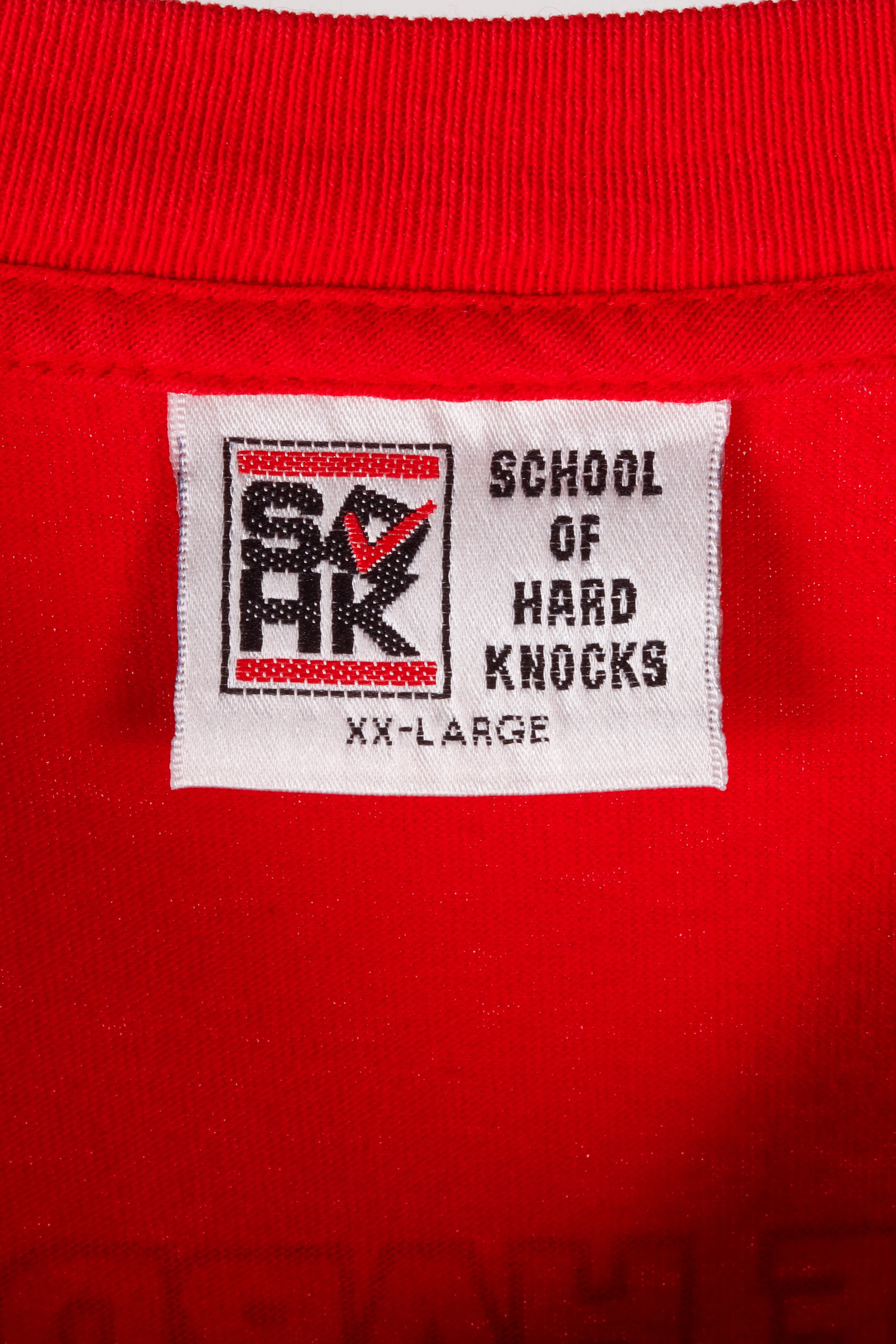 Vintage 1998 School of Hard Knocks 'Queens Signature Limited Series' T-Shirt Red