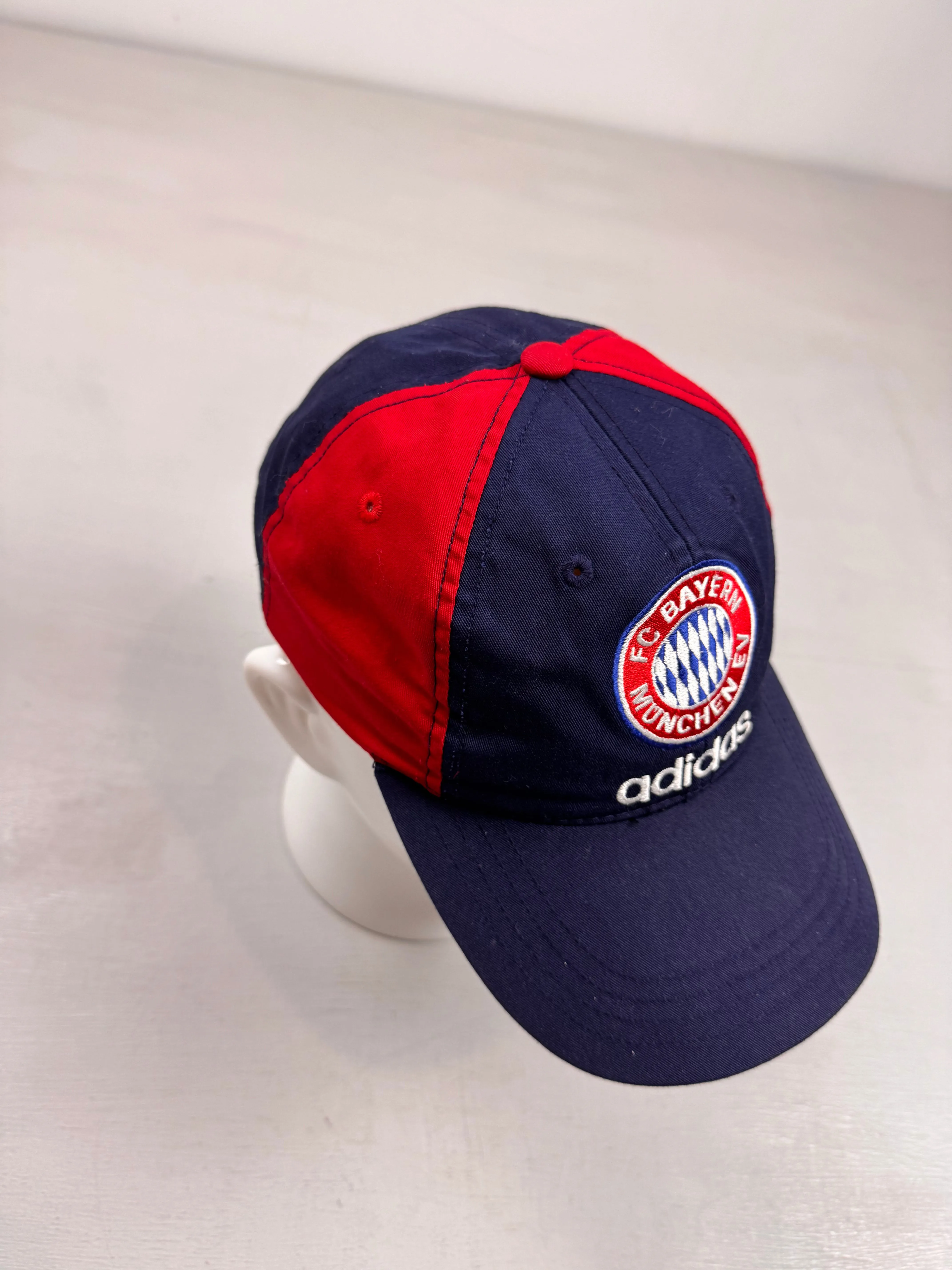 Vintage Adidas Bayern Munich Cap