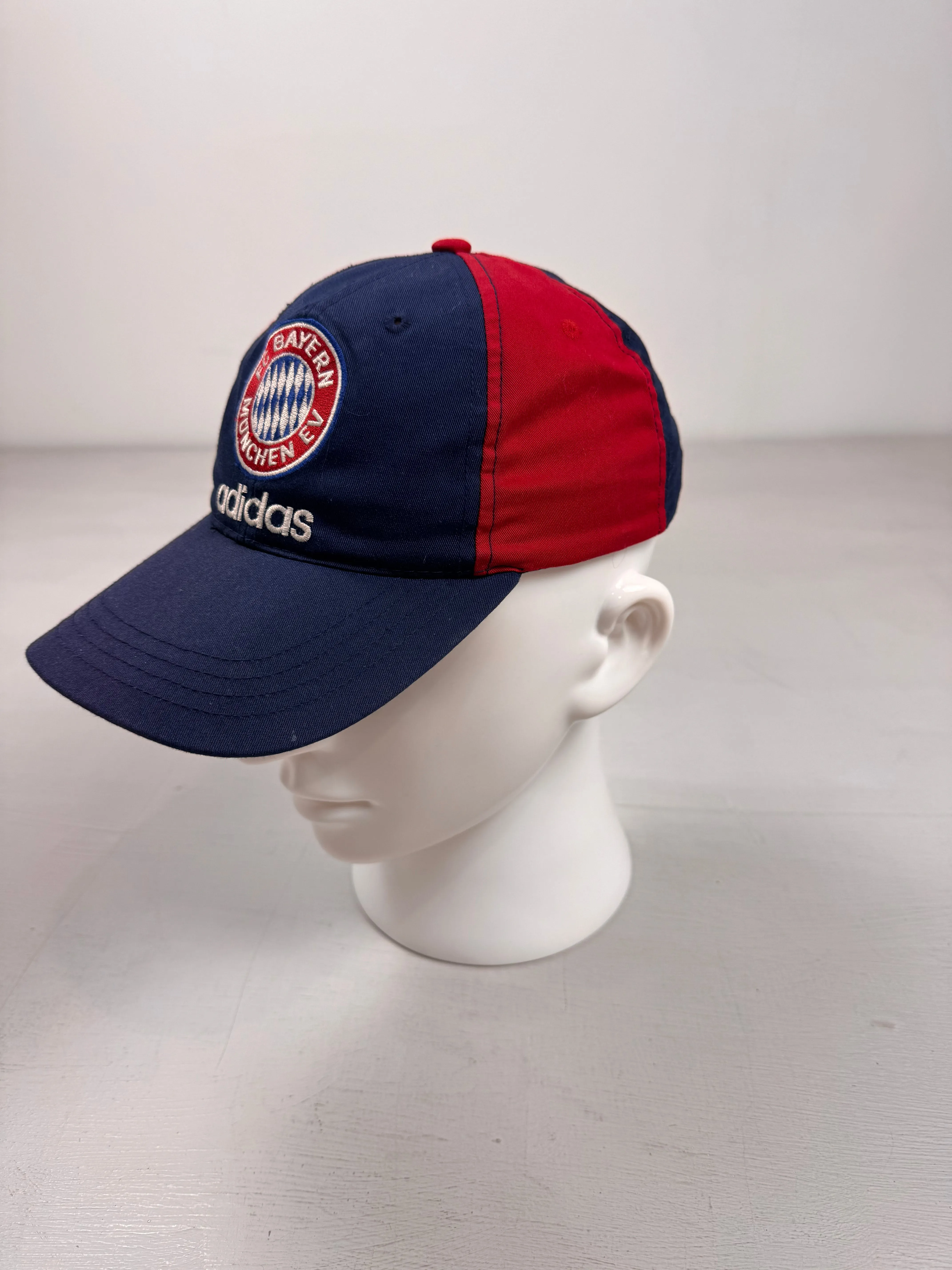 Vintage Adidas Bayern Munich Cap