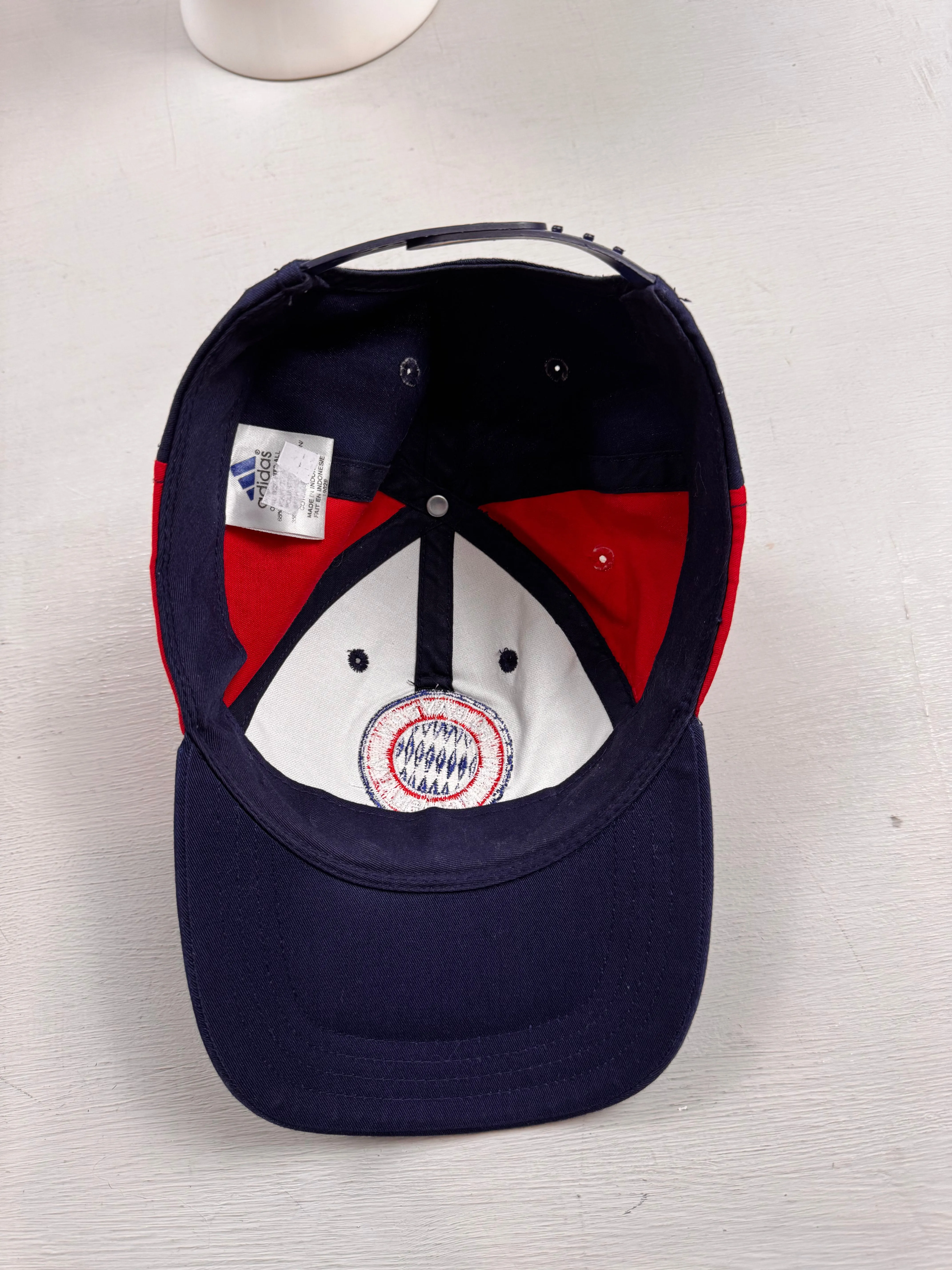Vintage Adidas Bayern Munich Cap