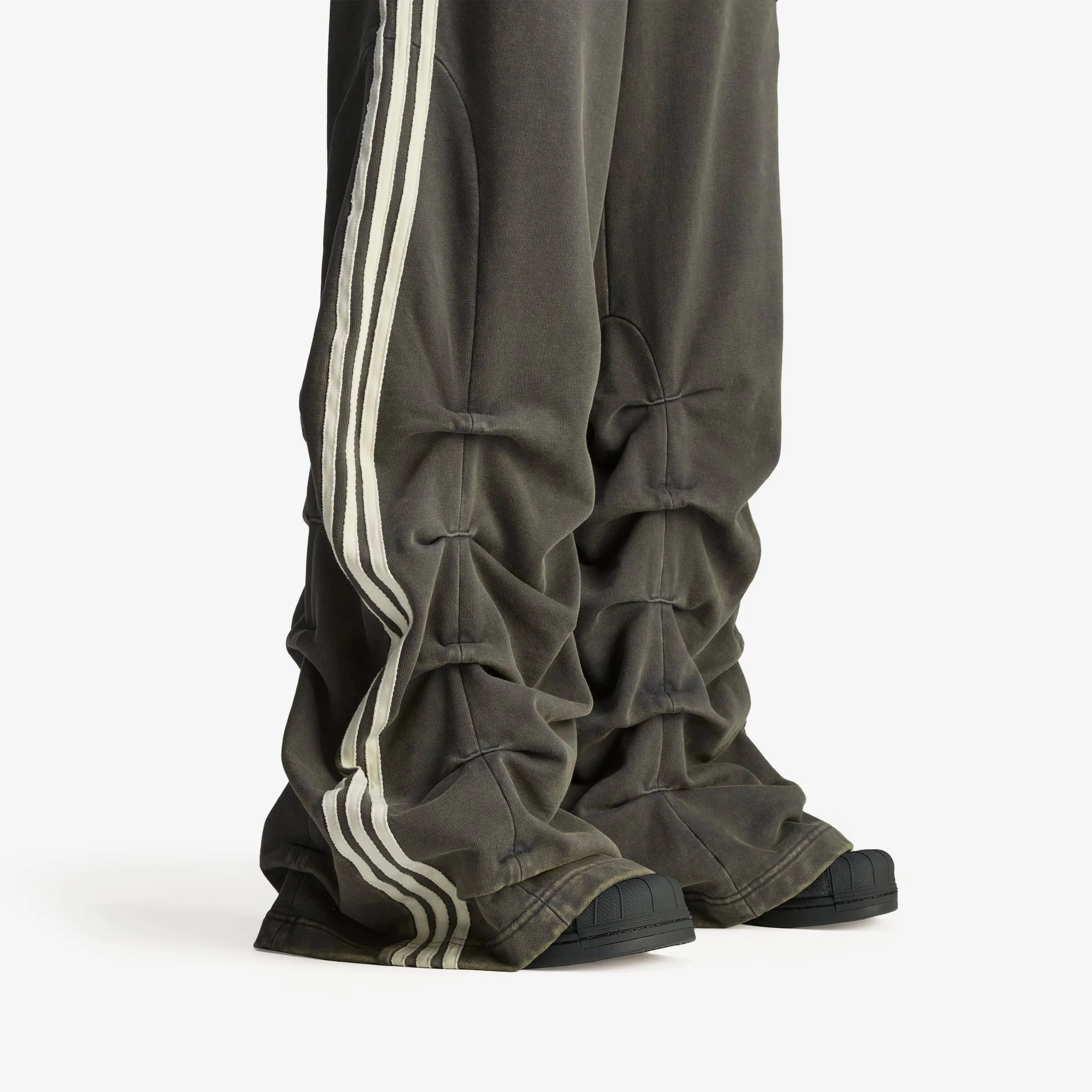 Wmns Pleated Track Pant x Avavav