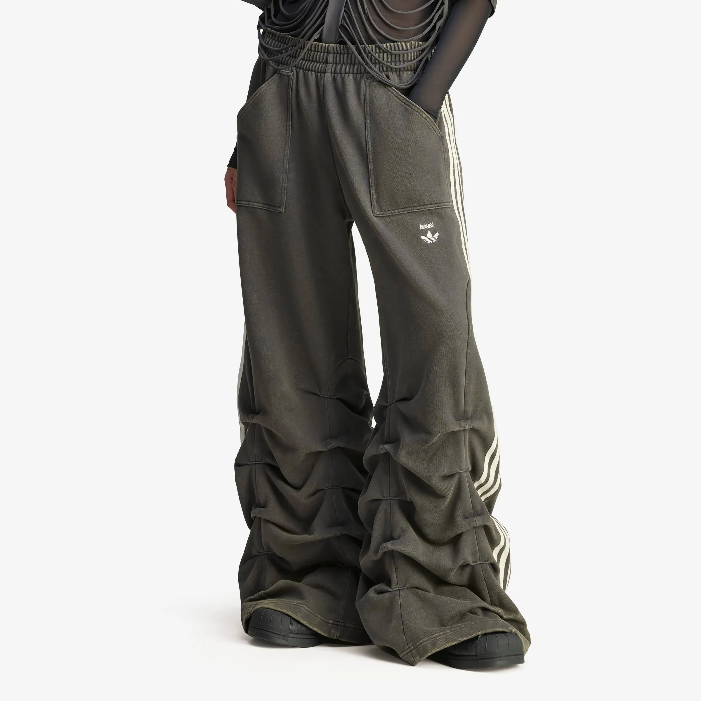 Wmns Pleated Track Pant x Avavav