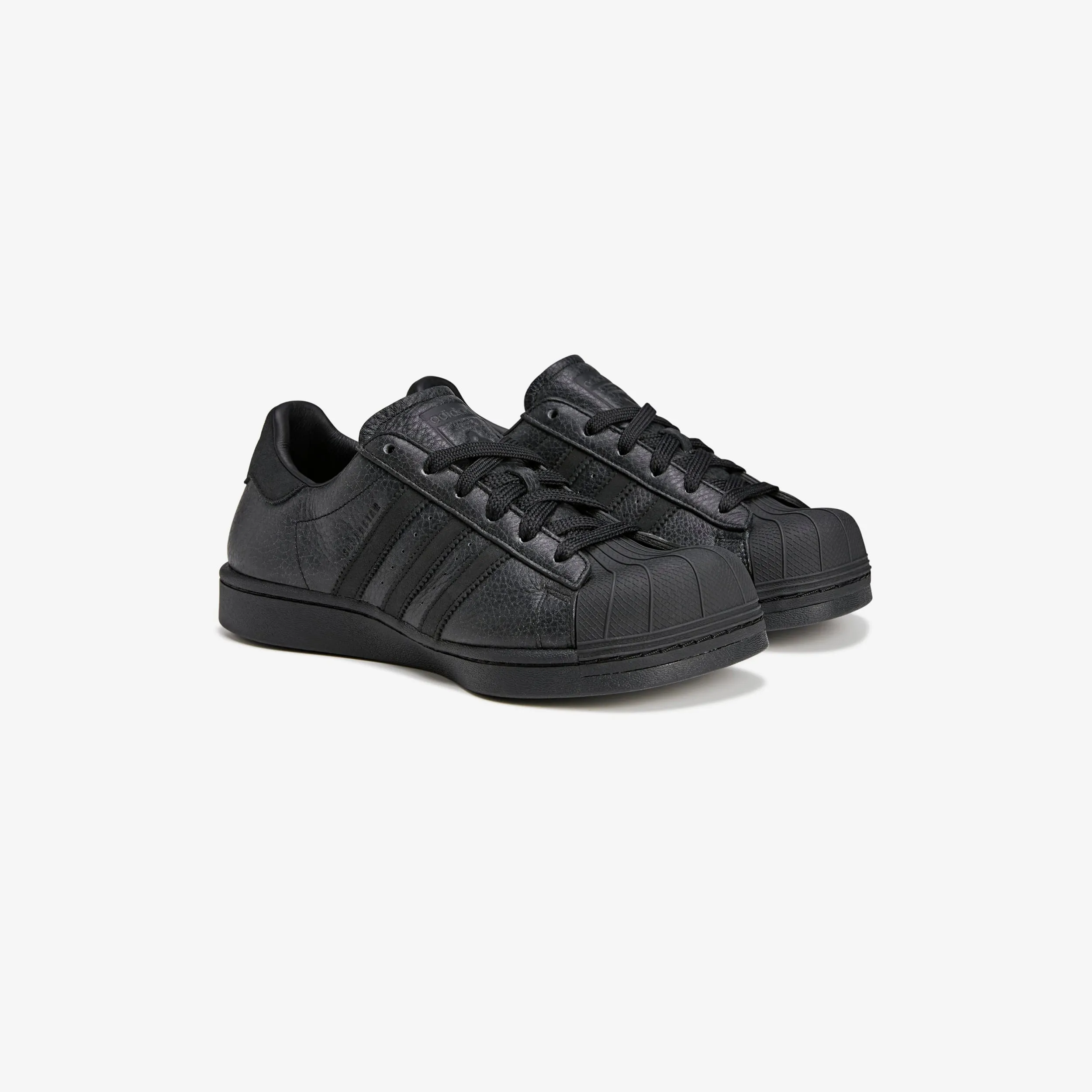Wmns Superstar x Avavav
