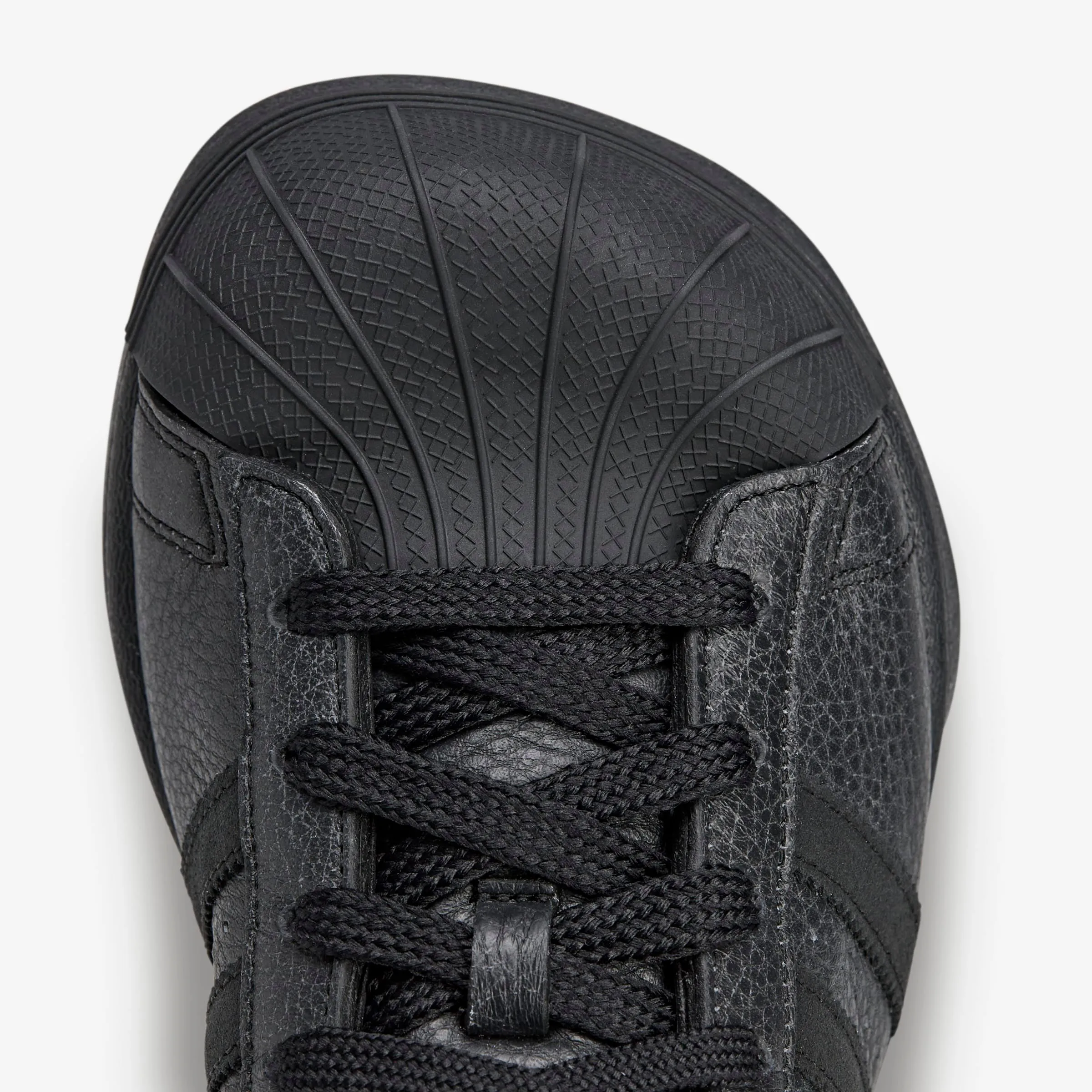 Wmns Superstar x Avavav