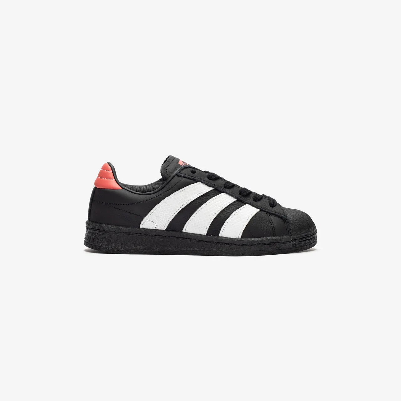 Wmns Superstar