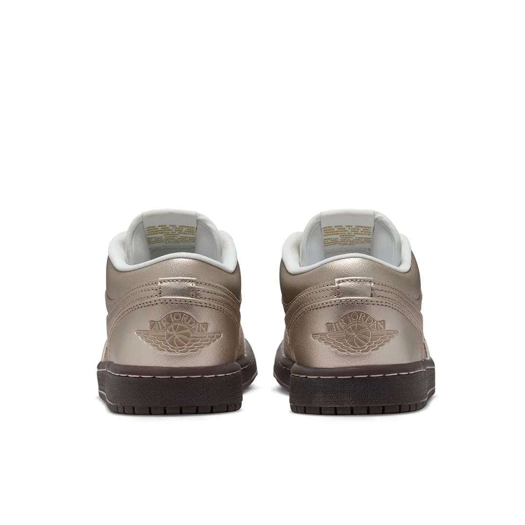 WOMEN'S AIR JORDAN 1 LOW SE METALLIC ZINC