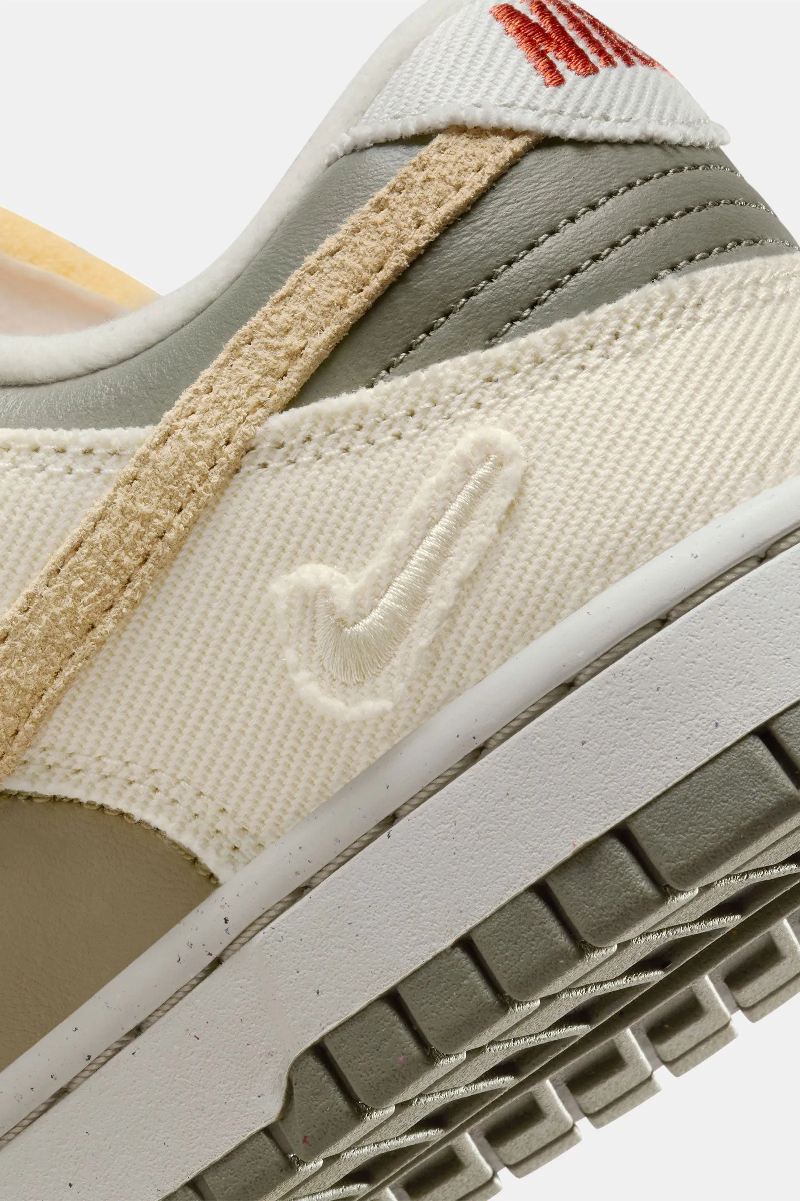 Women's Nike Dunk Low